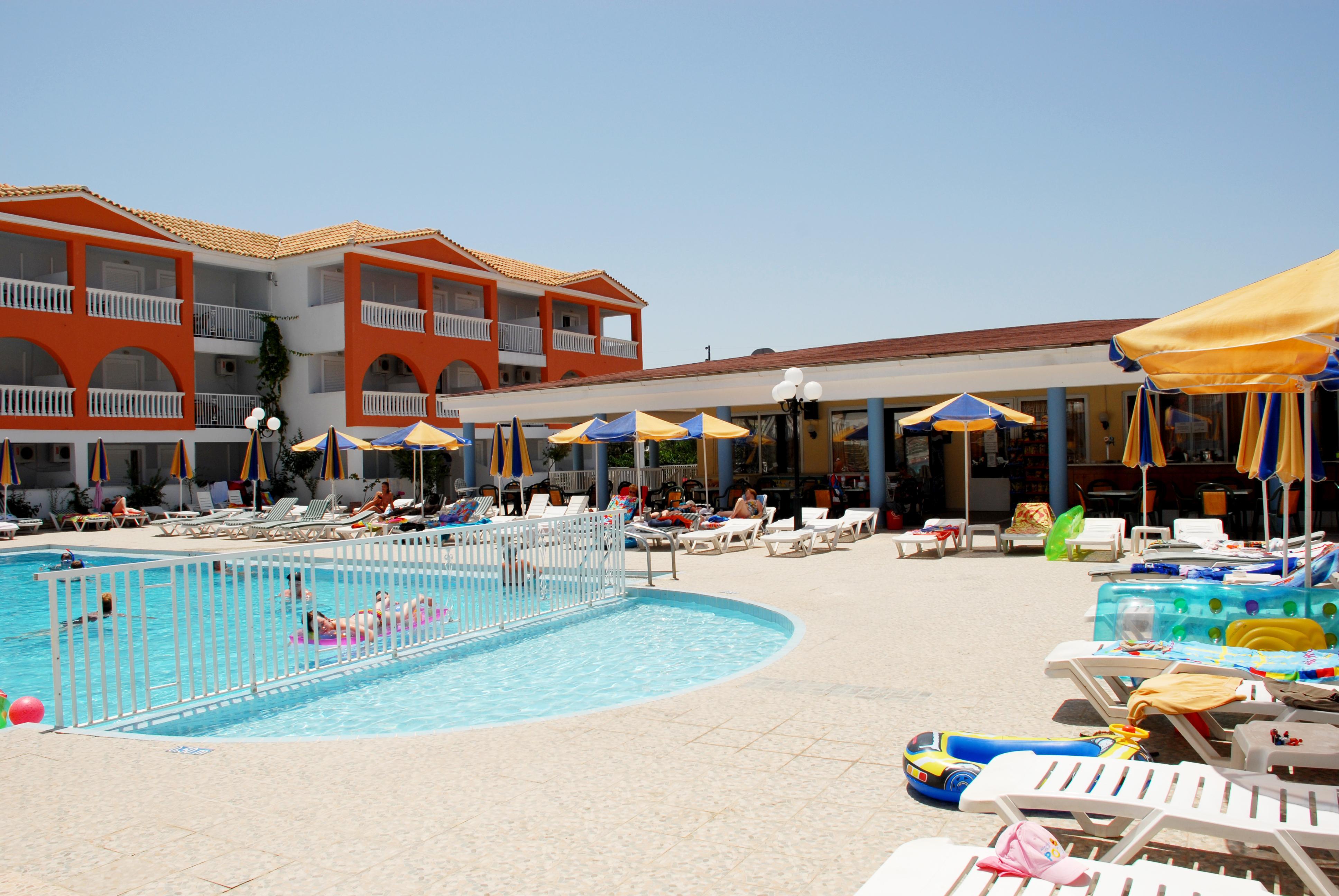 Planos Deluxe Planos (Zakynthos) Luaran gambar