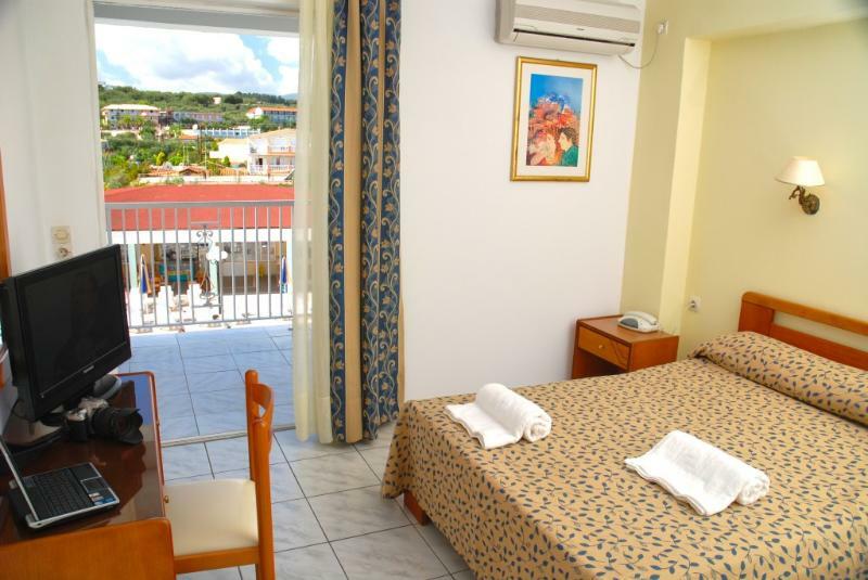 Planos Deluxe Planos (Zakynthos) Luaran gambar